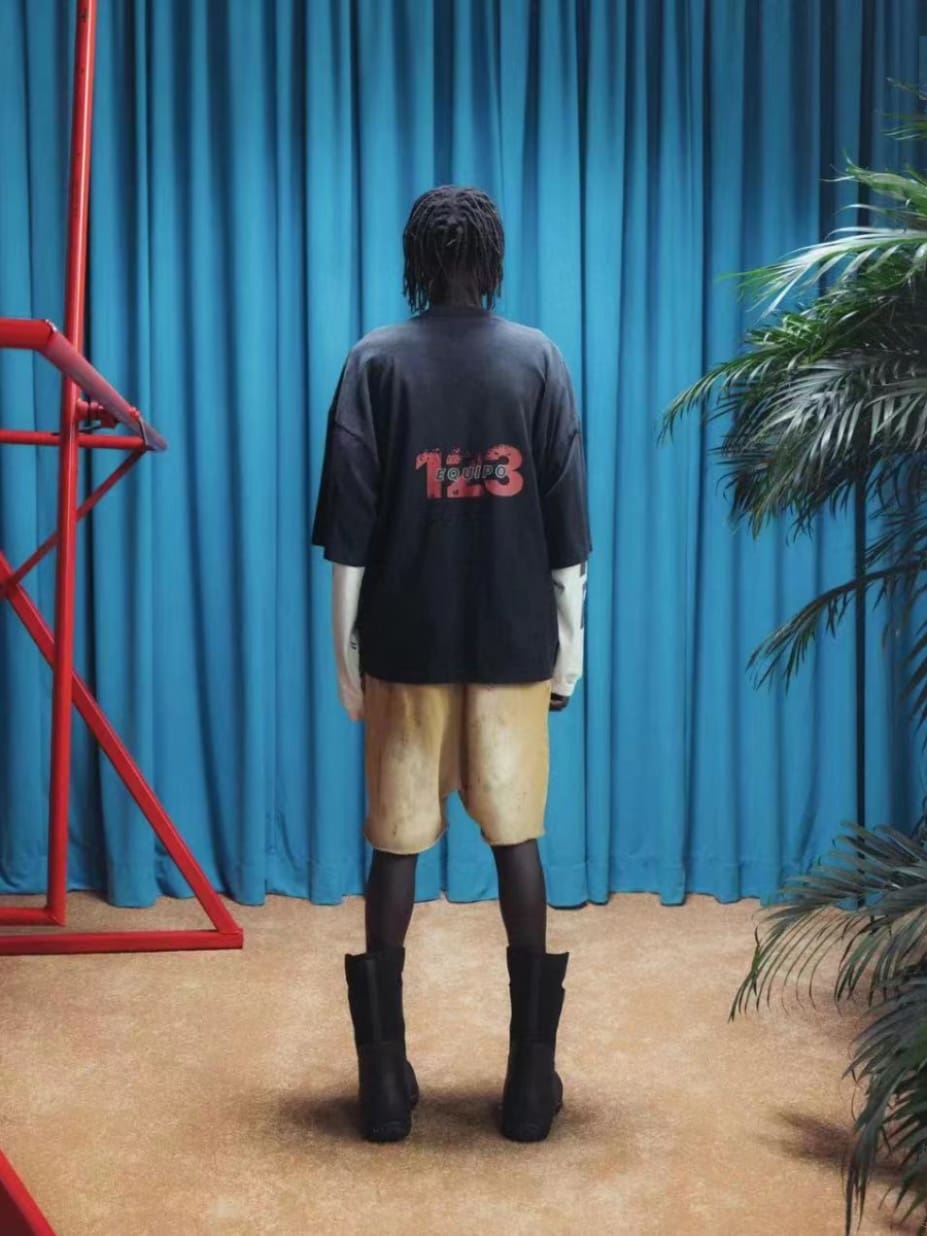 RRR123 GymGnostic David Tai Portrait Printed Washed T-Shirt