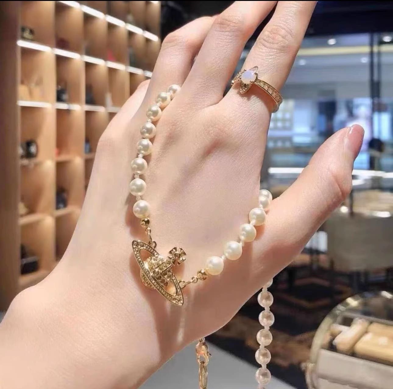 Vivienne Westwood Saturn Pearl Necklace Silver