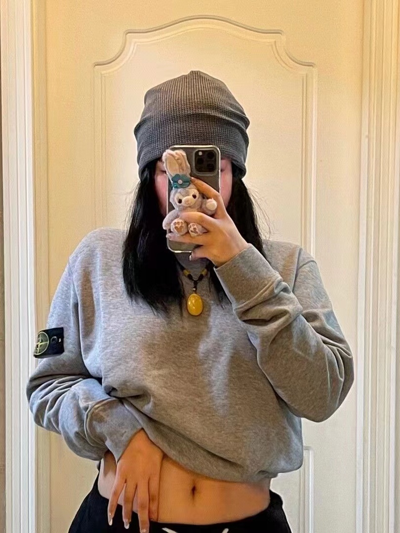 stone stone basic style washed long-sleeved T-shirt round neck pullover leisure loose sweater men and women couple badge Island