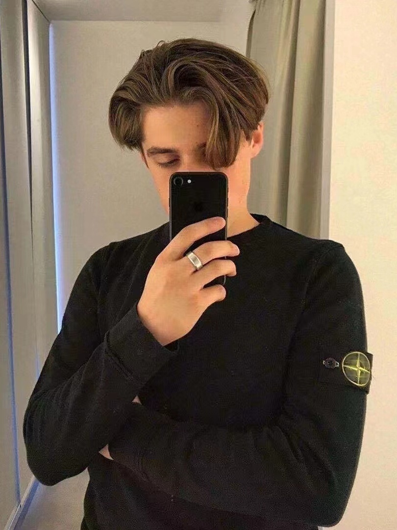 stone stone basic style washed long-sleeved T-shirt round neck pullover leisure loose sweater men and women couple badge Island